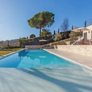 https://villa-soha-bed-breakfast.fr-provencehotel.com